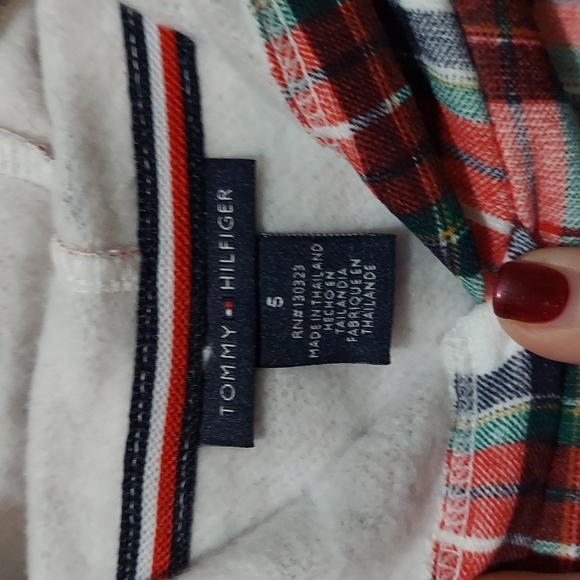 Tommy Hilfiger Two Piece Girl's Outfit - Picture 2 of 8